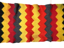 Vintage Chevron Boiled Wool Afghan Blanket Scatter Rug Lap Thick Quilt Zigzag