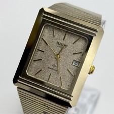 Reloj de cuarzo cuadrado vintage de Japón Rado DiaStar 711.9502.3 para dama