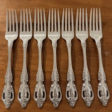 Lot of 7 Oneida Community Deluxe Renoir-Pembrooke 7-1/4" Dinner Forks Stainless