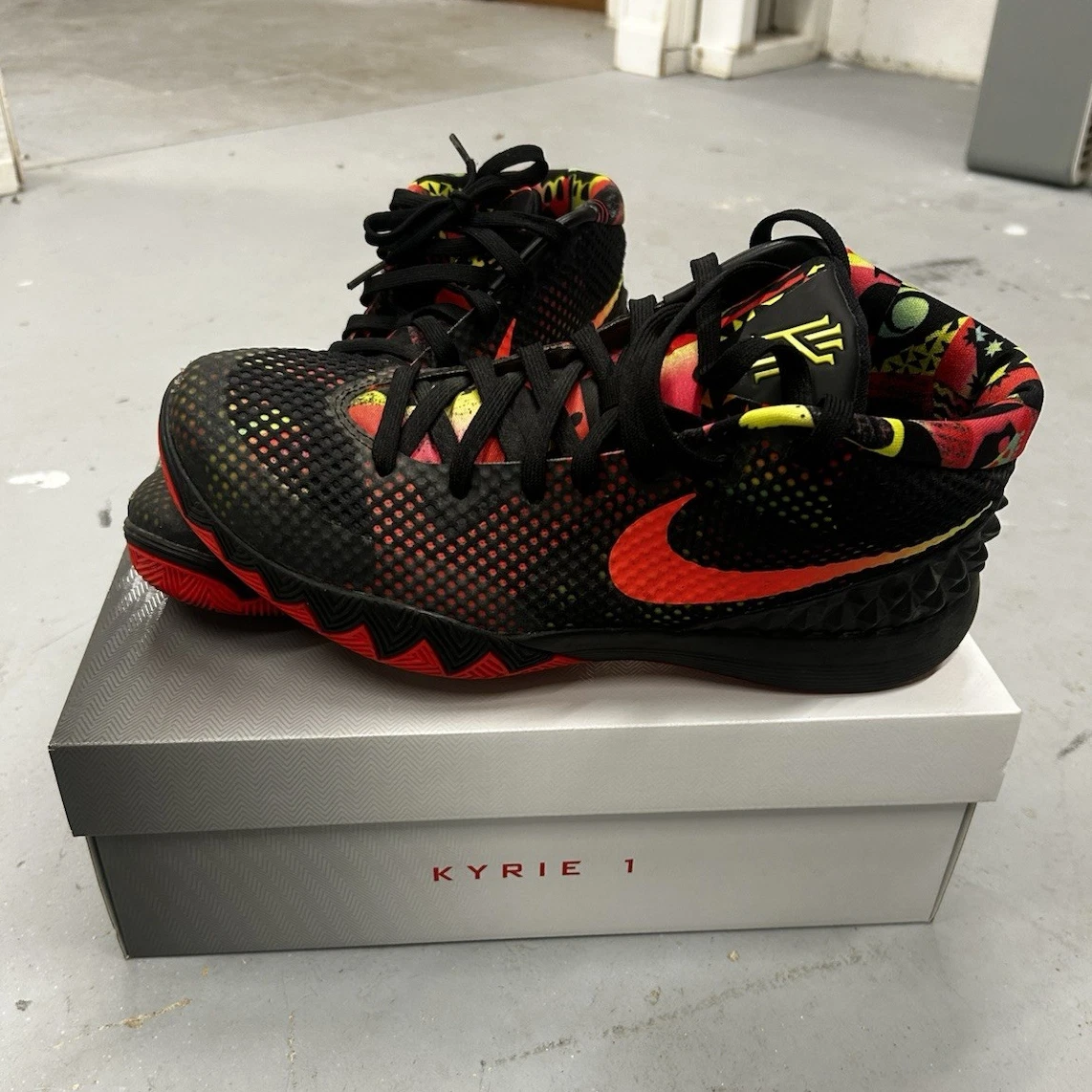 Nike Kyrie 1 Low Black for Sale | Authenticity Guaranteed | eBay