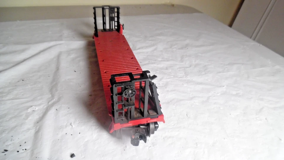 Lionel 6477 Vintage 0/027 Pipe Car No Pipes -Used -As is - Image 3 of 4