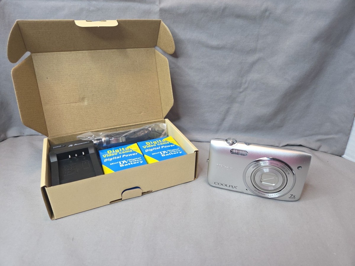 美品✨ NIKON COOLPIX S3500 シルバー バッテリー 美品✨NIKON COOLPIX S3500 シルバー バッテリー 美品】Nikon COOLPIX