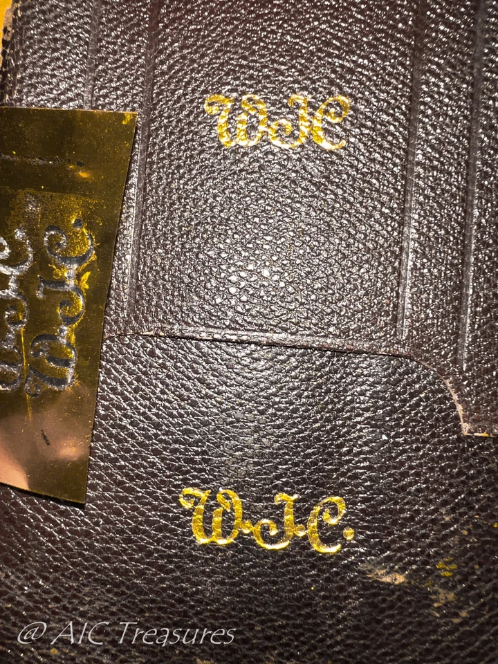 Hojas de lámina de oro 23k de Kingsley Machine Co. Foto 4 de 4