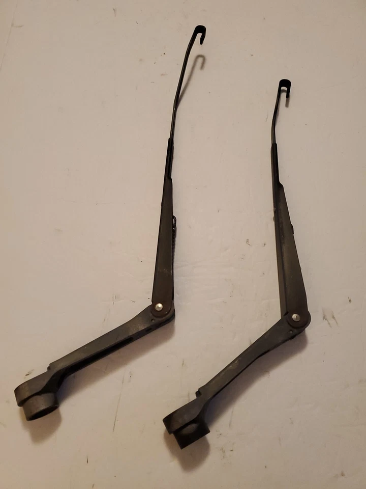 MITSUBISHI MONTERO SPORT 1997 2004 BRAZOS LIMPIAPARABRISAS DELANTERO IZQUIERDO Y DERECHO OEM Foto 4 de 4