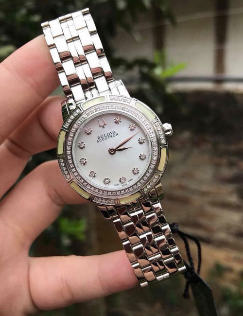 Bulova Accutron Swiss Women 63R139 Pemberton Diamond Watch Swiss Made