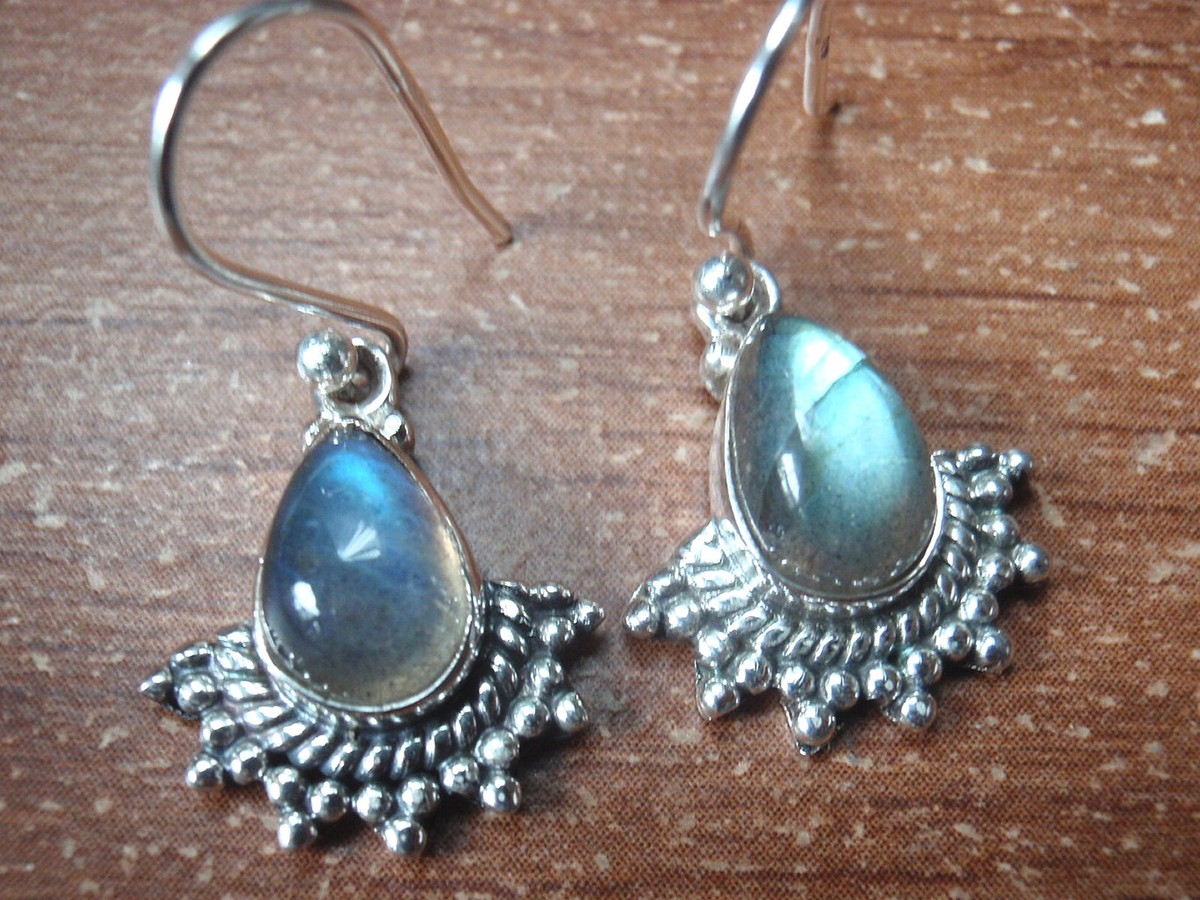 Labradorite Hoop Earrings | Alex Lozier Jewelry Labradorite Rope Earrings display picture 1