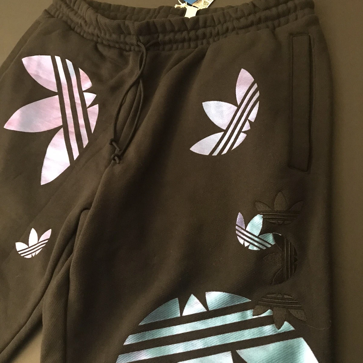 adidas Originals Men's Big Trefoil Zeno Sweat Shorts Black