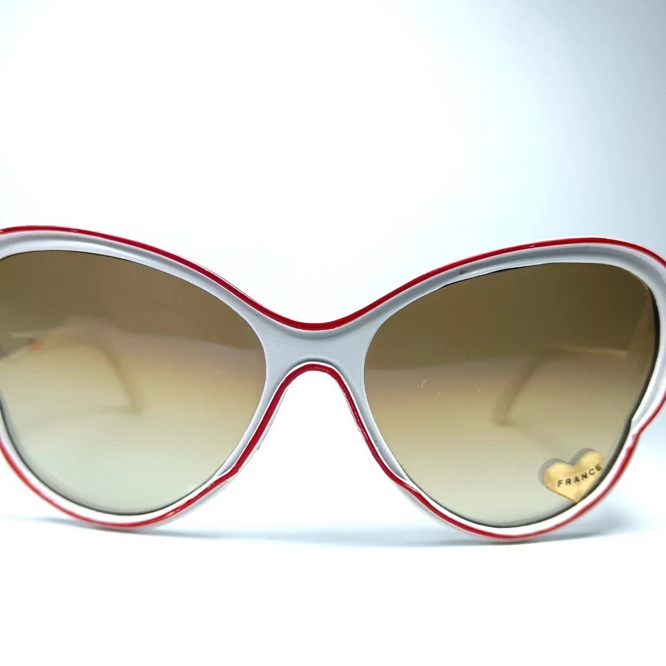 Sunglasses, scallop, butterfly, Diane, mineral lenses, frames, Twiggy, vintage - Image 2 of 4