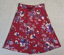 E.C.I. Skirt Womens Size M Red Floral A-Line Knee Length Classic Coastal Modest