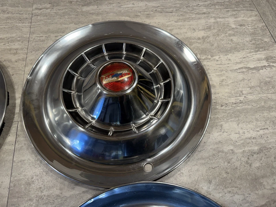 ВИНТАЖНЫЕ КОЛПАКИ КОЛЕС 1954 CHEVY BELAIR 150/210 - Изображение 4 из 4