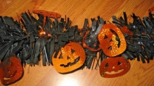 Black w/ Orange Pumpkins Halloween Garland 2 sizes READ