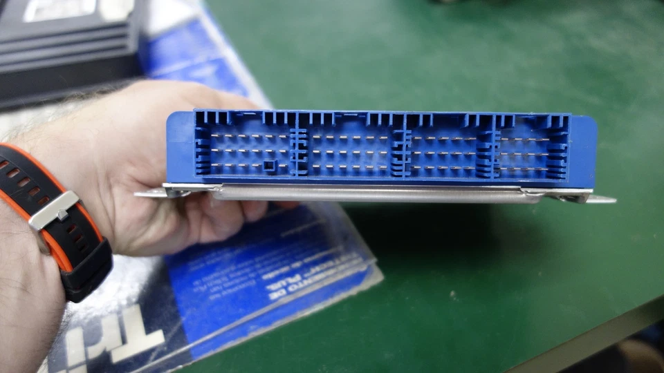 Módulo ABS Bendix K212555R000 ec80 Q27-1040-301 Foto 4 de 4