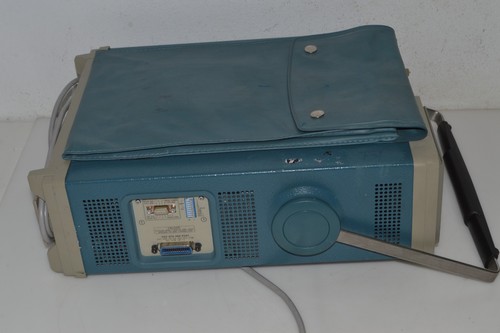 Tektronix 2230 100MHz Two Channel Analog/Digital Storage Oscilloscope (HHU24) - Picture 4 of 6