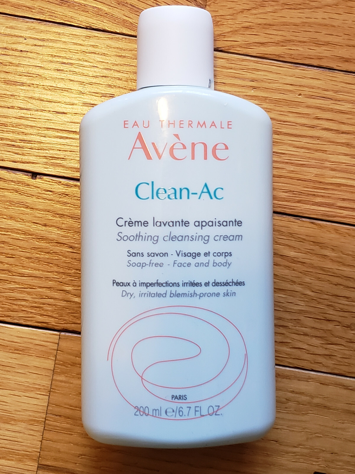 soothing cleansing cream avene