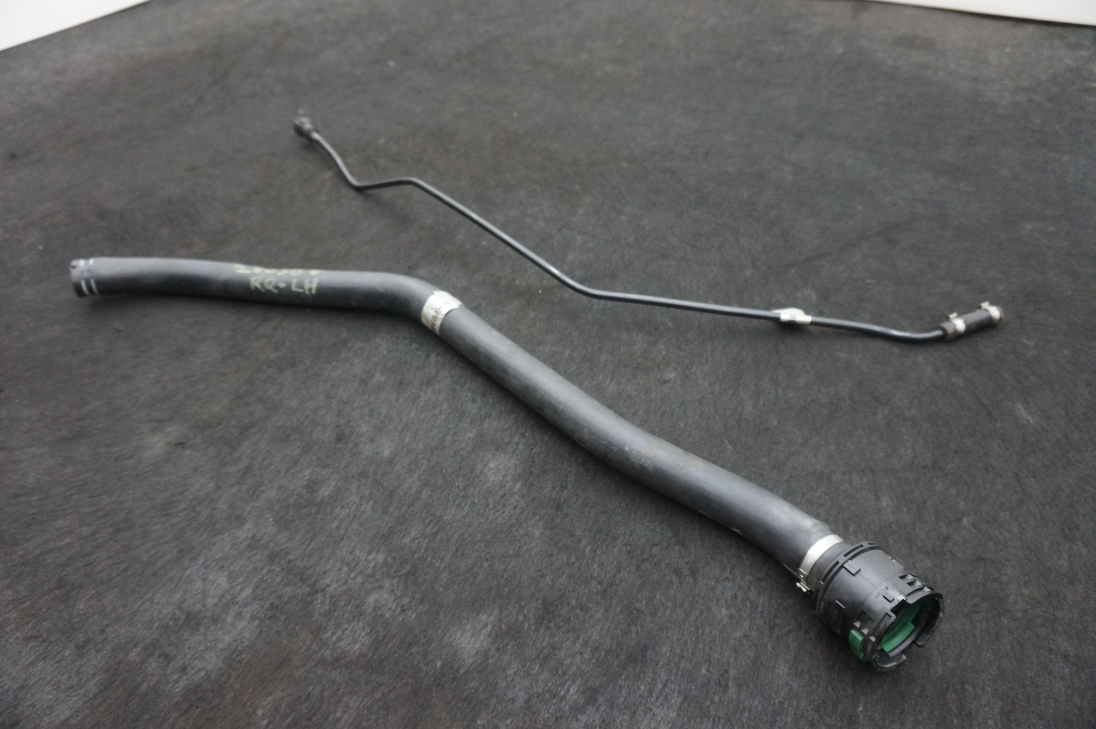 Fuel Tank Line Pipe Hose OEM 11K0056CP McLaren 650S 2015
