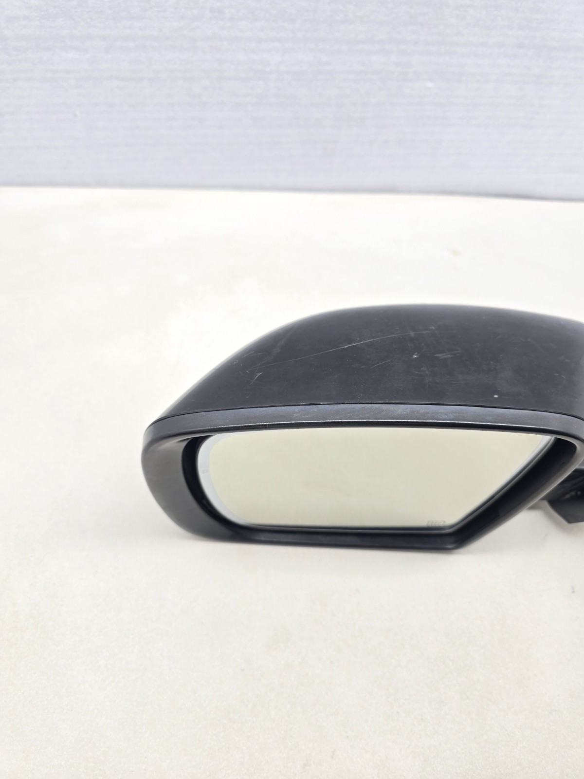 2014-2017 MASERATI GHIBLI LEFT DRIVER SIDE DOOR MIRROR HEATED  Black OEM USED