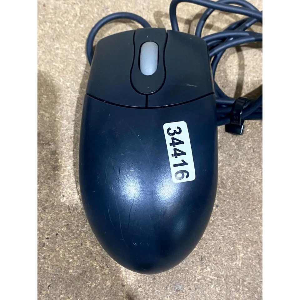 Vintage M370 Mechanical Standard Mouse Black Wired PS/2 Scroll Wheel 3-Buttons - Image 2 of 4