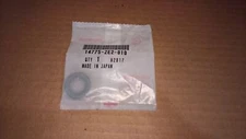 NEW GENUINE OEM Honda 14775-ZE2-010 GX Engine Valve Spring Seat