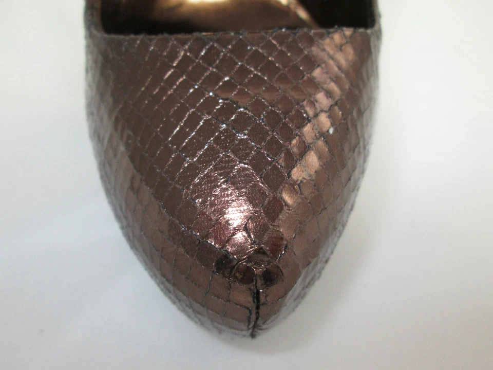 Женские бронзовые туфли-лодочки FERGIE «BUNNY» размер 8 со змеиным принтом на каблуках - Изображение 4 из 4