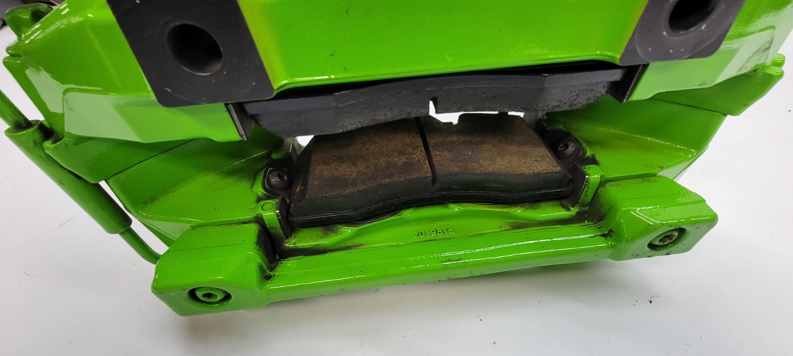 LAMBORGHINI HURACAN EVO REAR RIGHT PASSENGER SIDE BRAKE CALIPER OEM 4T0615406BN 