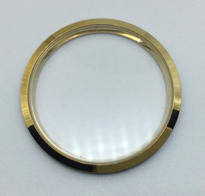 NOS GUCCI 2000M PHASE DE LUNE NOIRE PILE MONTRE LUNETTE AVEC CRISTAL INSTALLÉ