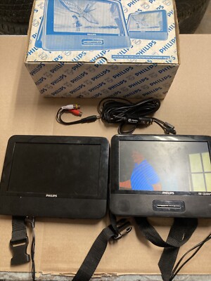 Philips PD9012/37 Portable LCD DVD CD Player 2 Screens  Strap