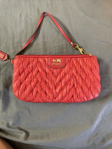 COACH QUILTED CHEVRON MADISON WALLET WRISTLET CLUTCH 70TH ANNIVERSARY RED