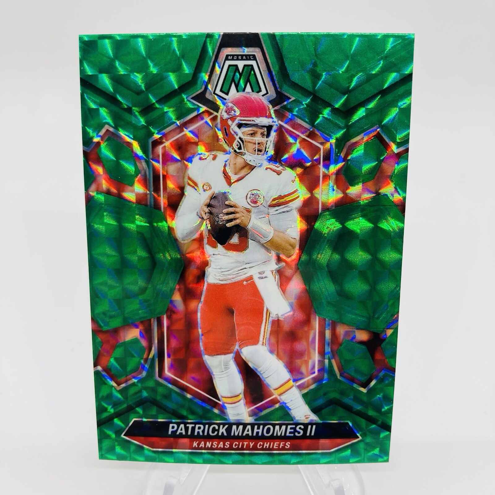 2024 Panini Mosaic Patrick Mahomes II Green Prizm #106 KC Chiefs