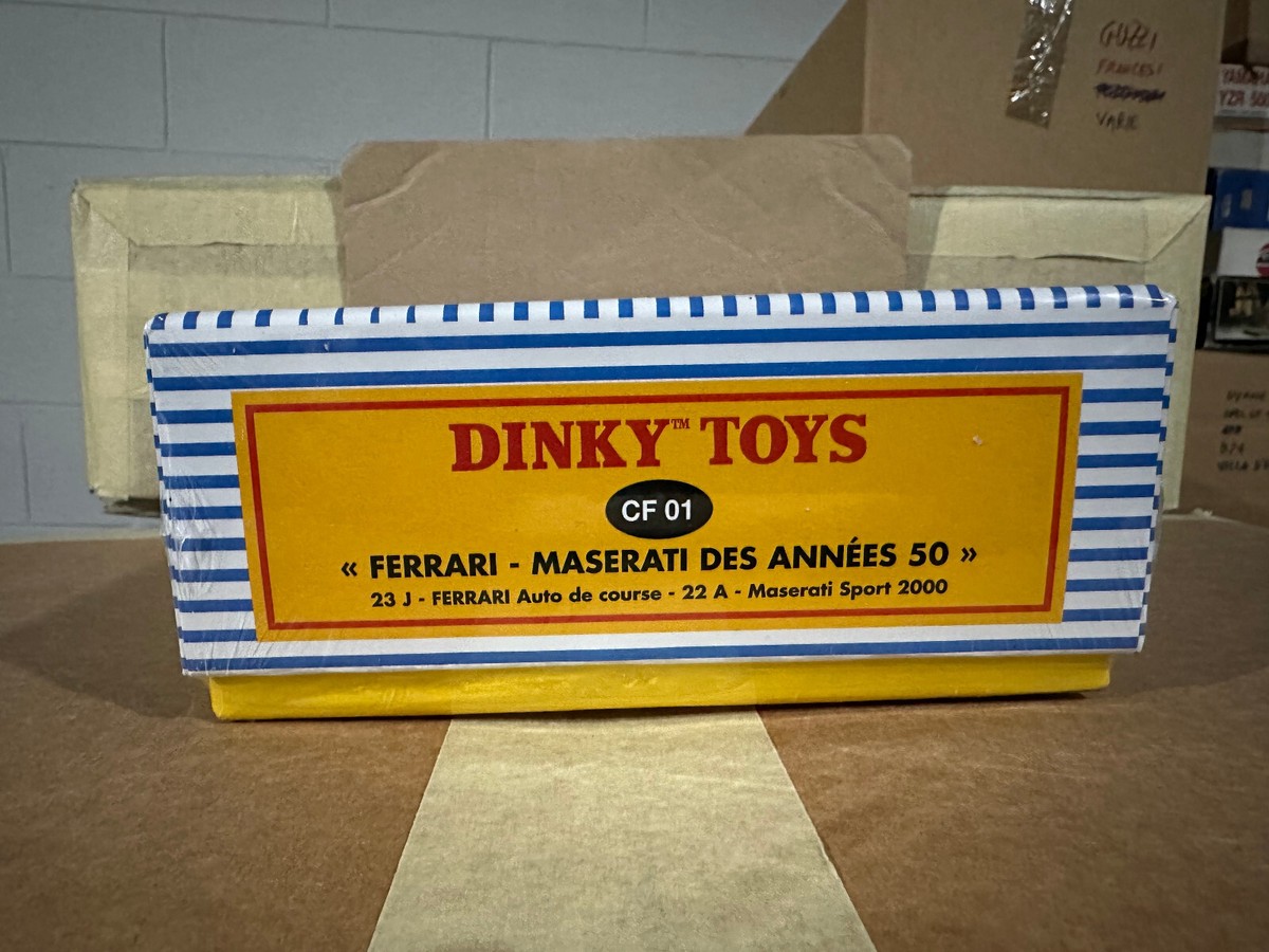 COFFRET FERRARI MASERATI DES ANNEES 50 AU 1/43 DINKY ATLAS 25 CF