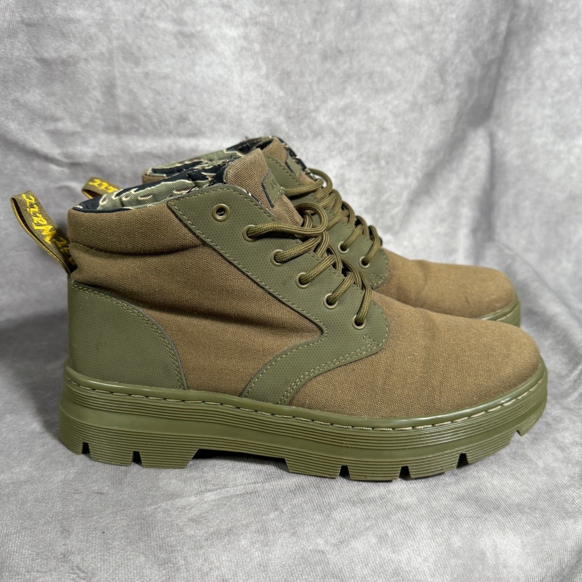 Dr. Martens Bonny II Boots Unisex M10/W11 Khaki Green Canvas Lace Up Utility Dr. Martens Bonny II Tract SKU: 9057650 - YouTube main image 4