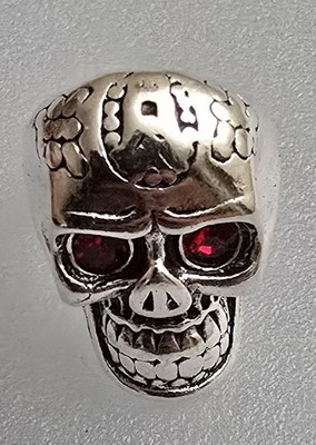 Skull Lucky Red Eyed Stainless Men's Ring Size 27