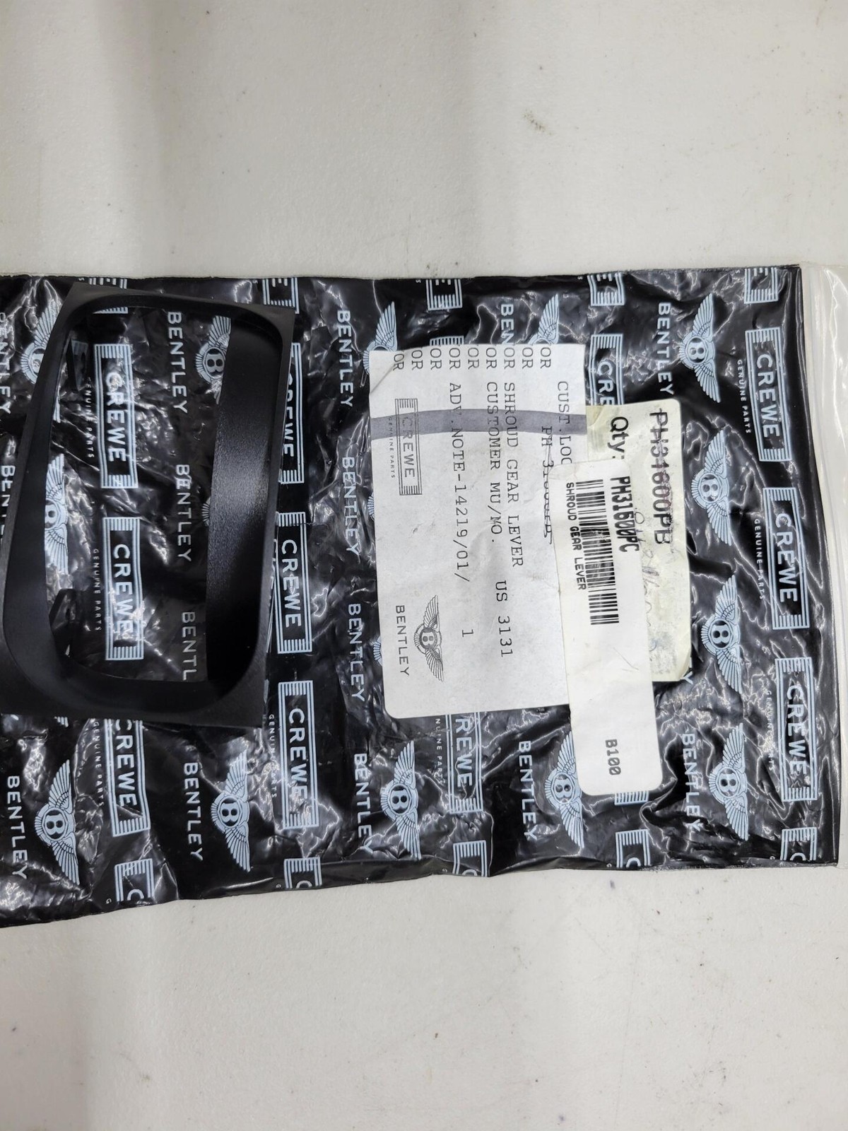 Rolls Royce / Bentley Shroud Gear Lever PH31600PC