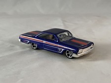 Hot Wheels 1962 Chevy 409 Bubble Top 2012 Muscle Mania Dark Blue MC5s