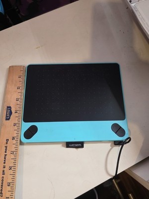 Wacom Intuos Draw Small Pen Tablet | Mint Blue | CTL490DB | USB | Mac & PC Compa