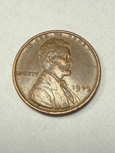 ** 1909 LINCOLN CENT-  XF+  (UPGRADE THAT SPOT IN YOUR SET) PRICED TO SELL **