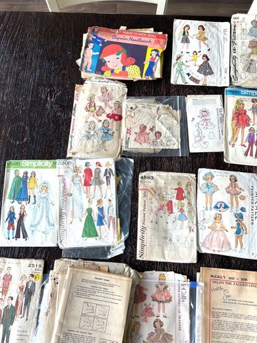 Vtg Doll Sewing Patterns Lot of 35+ McCalls Simplicity Butterick 1950s-1980s - Picture 5 of 5
