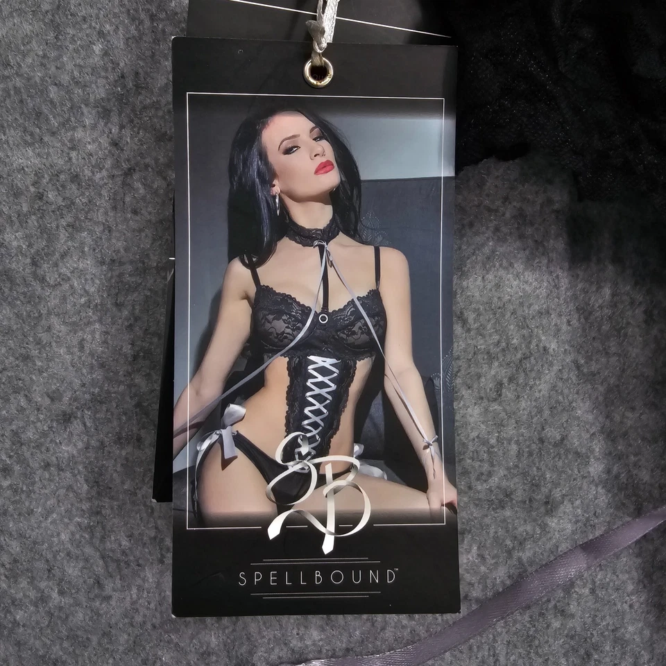 Cuña de encaje extraíble de malla festoneada Coquette para mujer sin entrepierna Foto 2 de 4