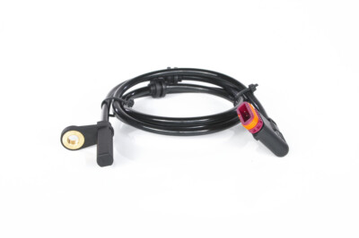 BOSCH 0 986 594 546 Sensor, Raddrehzahl für MERCEDES-BENZ