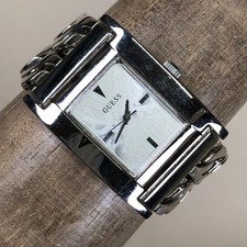 Наручные часы Guess Women Rectangular Silver