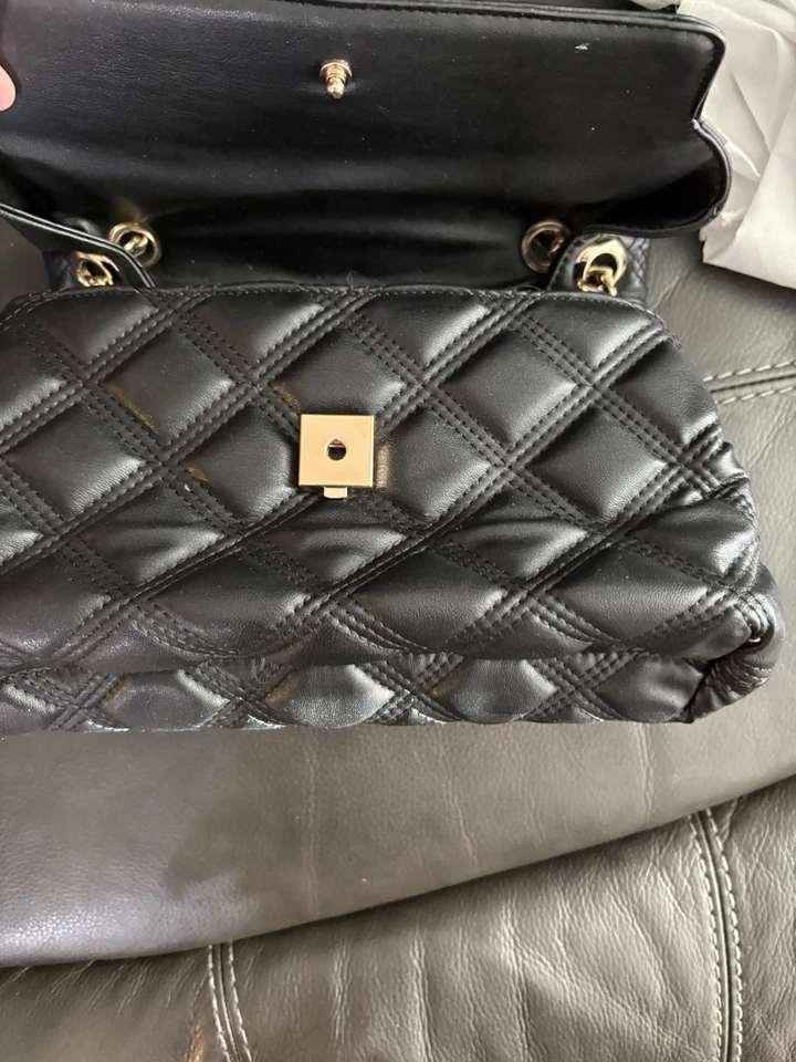 BOLSO DE HOMBRO CONVERTIBLE SUAVE FLEMING TORY BURCH Color Negro Foto 3 de 4