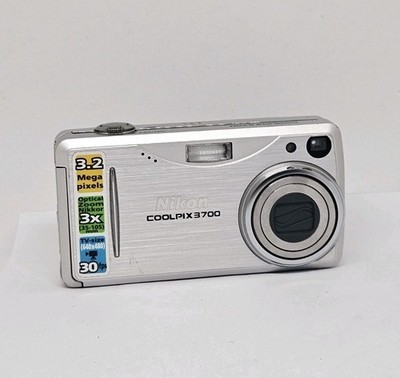 Appareil Photo Compact Nikon COOLPIX 3700 3,2 Mpx - Occasion Fonctionnel