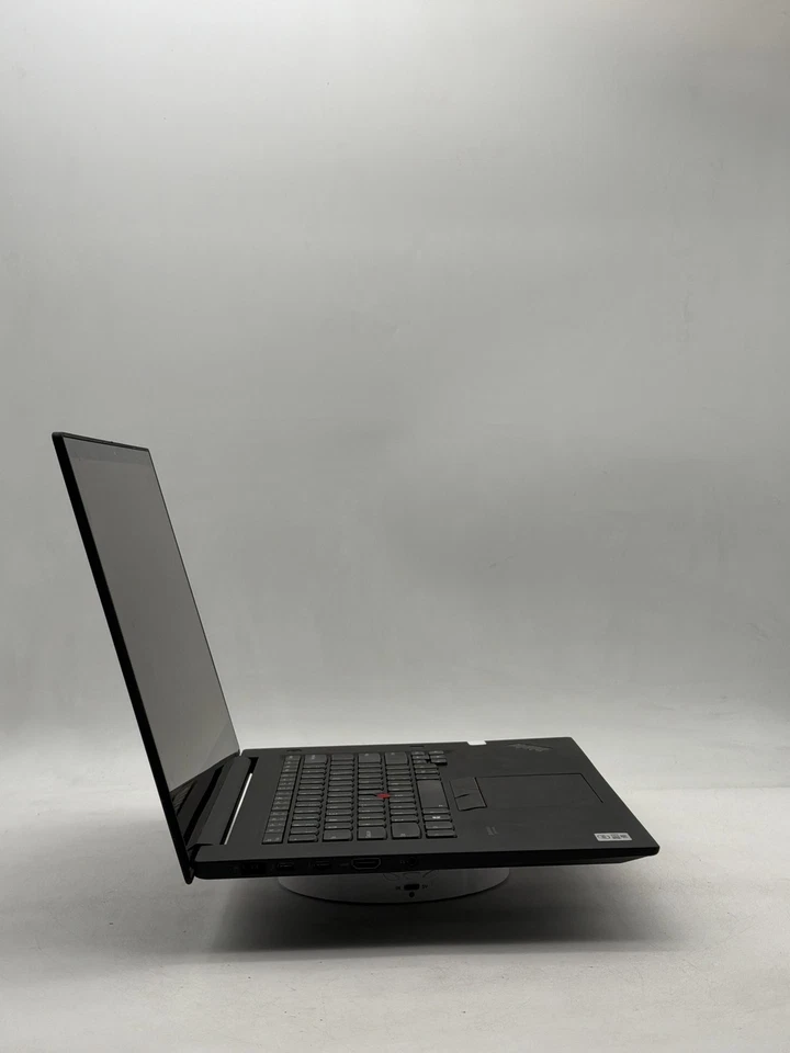 Lenovo ThinkPad X1 Extreme Gen 3 15.5" i9-10885H 8GB 1204GB SEM SISTEMA OPERACIONAL {LEIA} - Imagem 2 de 4