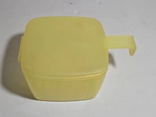VTG Tupperware Forget Me Not Fridge Hanging Cheese Keeper Container 5338A-1