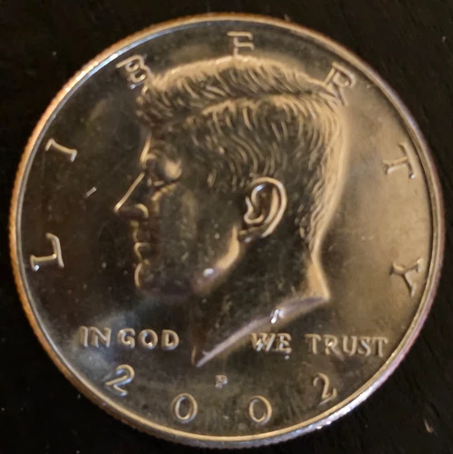 JFK HALF DOLLAR - 2002 P - VERY LOW MINTAGE - NIFC - BU - FREE SHIPPING