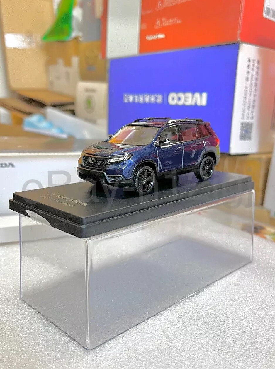 1:43 Scale TSM Honda Passport 2019 Blue Diecast Model Car