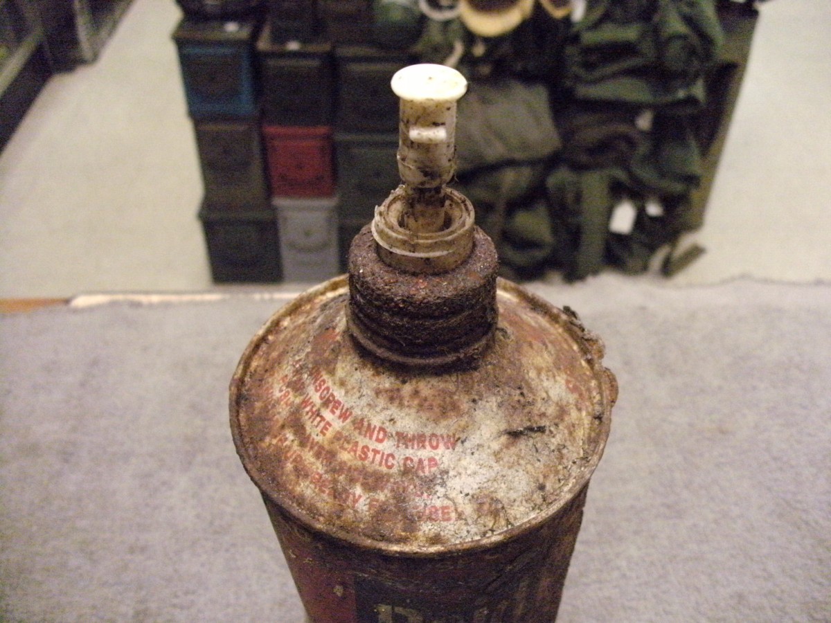 Vintage RAID Ant & Roach Pump Sprayer in Tin Container RELIC