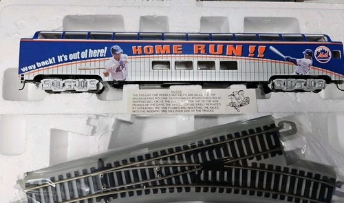 Bachmann HO Hawthorne Village New York Mets 8 Piece Train Set w/Track Never Used - Picture 6 of 13