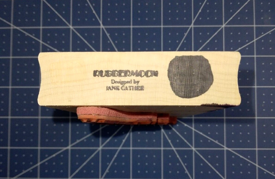 Sello de goma montado en madera RubberMoon Celestial Wizard de Jane Cather Foto 3 de 4
