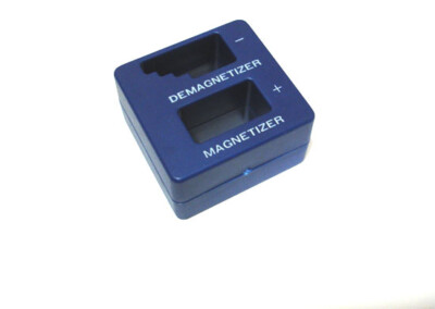 50 x 50 x 30mm Demagnetizer / Magnetizer box 2 set