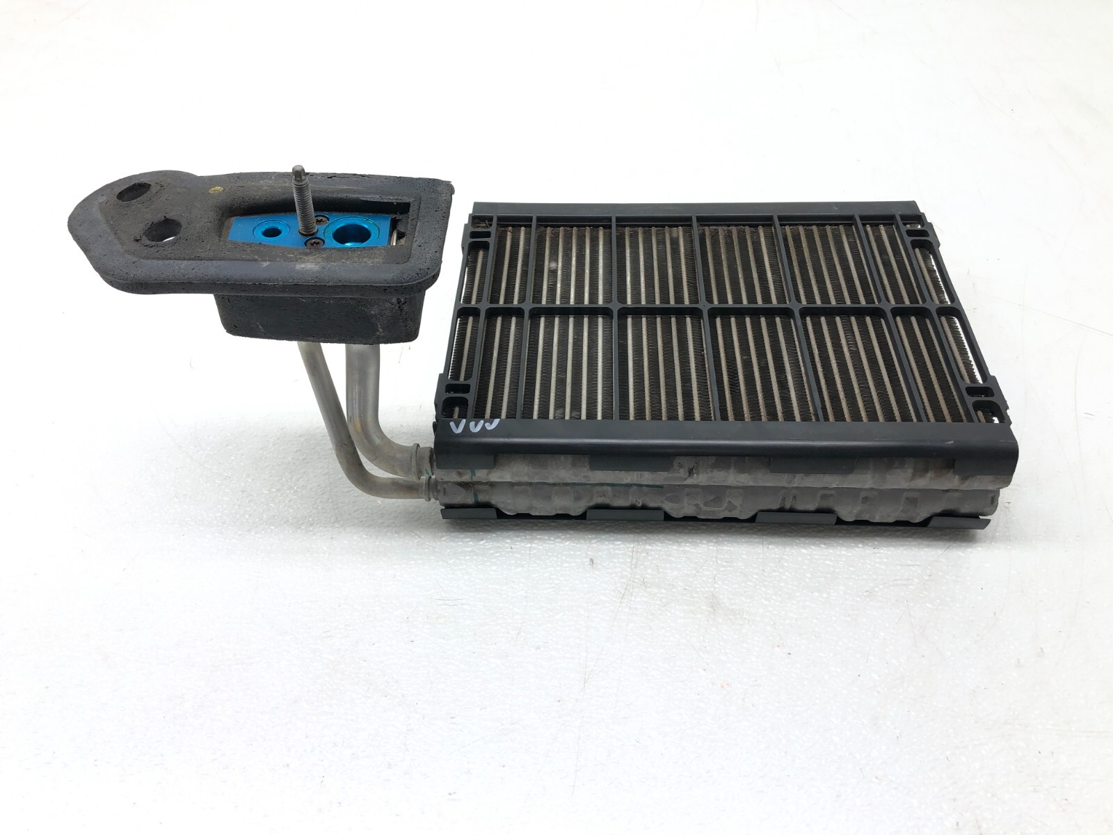 2014-2019 MASERATI GHIBLI S AC CLIMATE EVAPORATOR CORE RADIATOR W/ VALVE OEM.